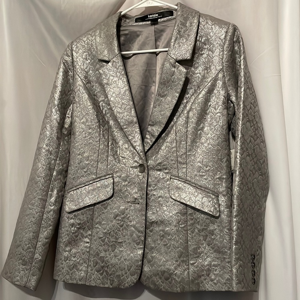 NWT Kensie silver blazer size s